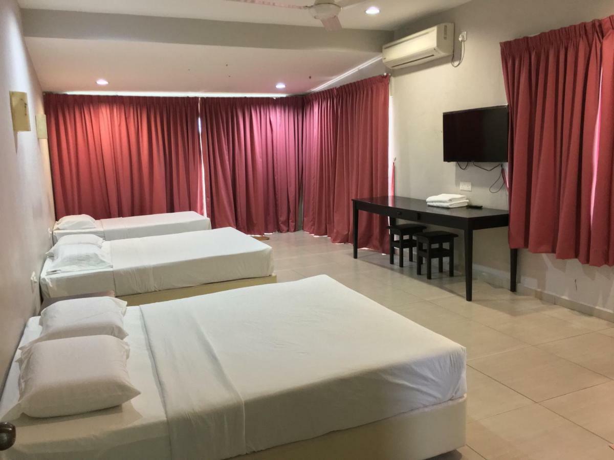 Meng Meng Guesthouse Kuantan Extérieur photo